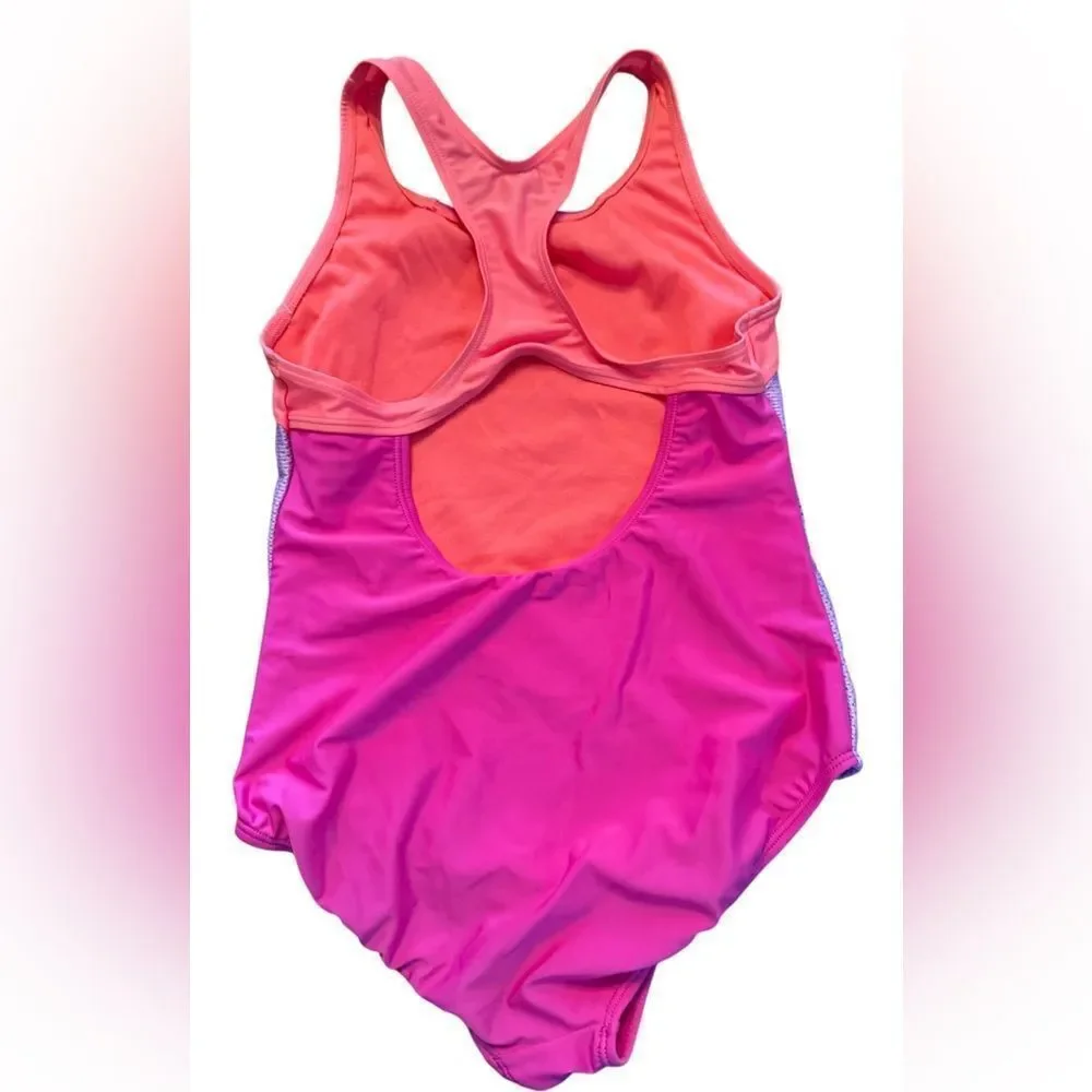 Speedo dive into